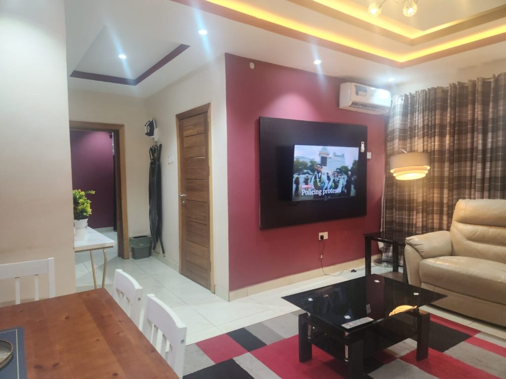 Deluxe Apartments