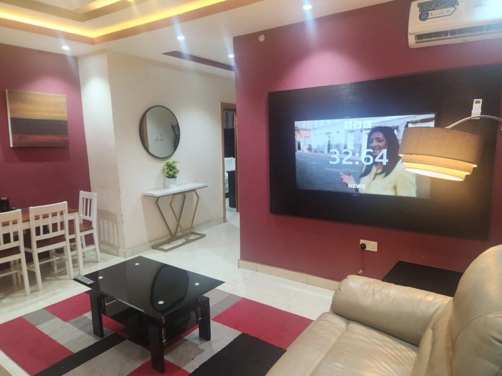 Deluxe Apartments